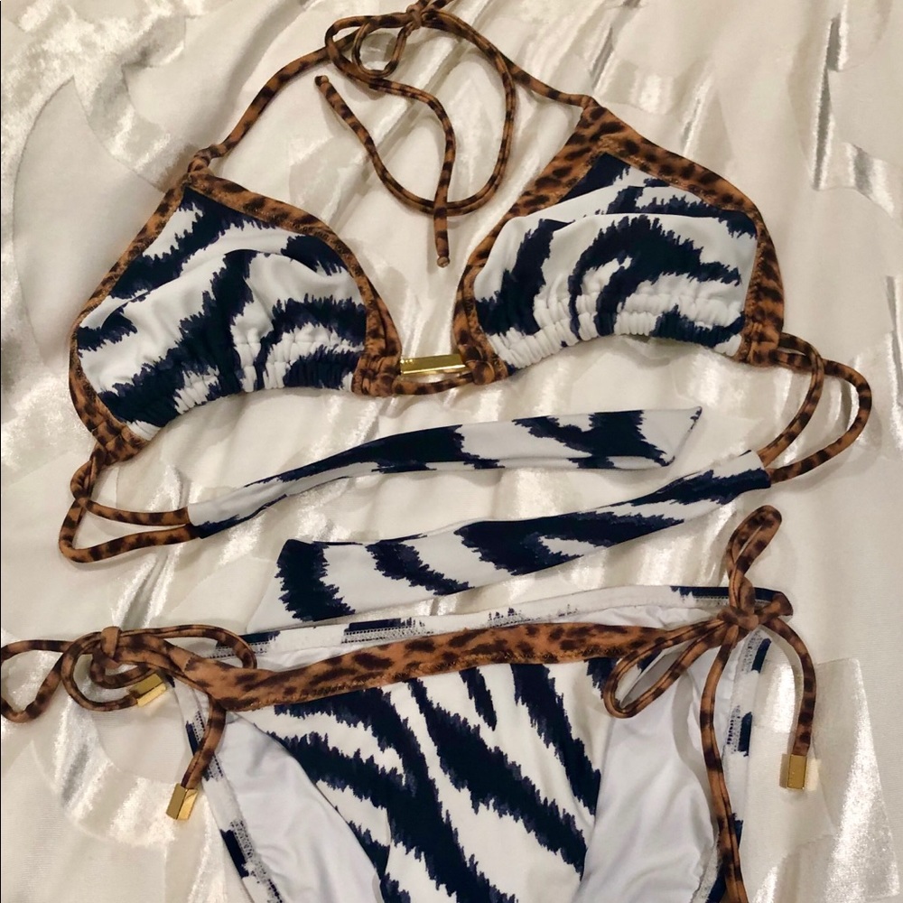 VIX Bikini Brand New